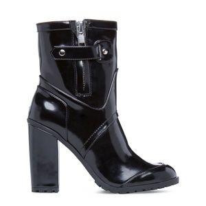 Izabella Rue Combat Boot Hanadia Patent Leather